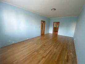 3 izbový byt,70 m2,Tehelná