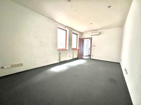 Budova pre obchod, služby, kancelárie - Horné Bašty