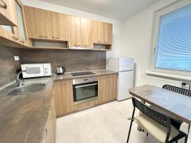 1 izbový zariadený byt, Beethovenová