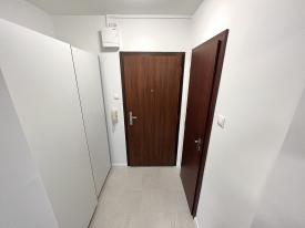 1 izbový zariadený byt, Beethovenová