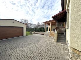 Rodinný dom, 5 izbový, pozemok 756 m2,