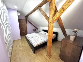 Rodinný dom, 5 izbový, pozemok 756 m2,
