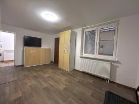 Rodinný dom, pozemok 801 m2,